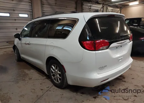 2021 Chrysler Voyager Lxi из США, поврежденный, VIN 2C4RC1DG6MR532165